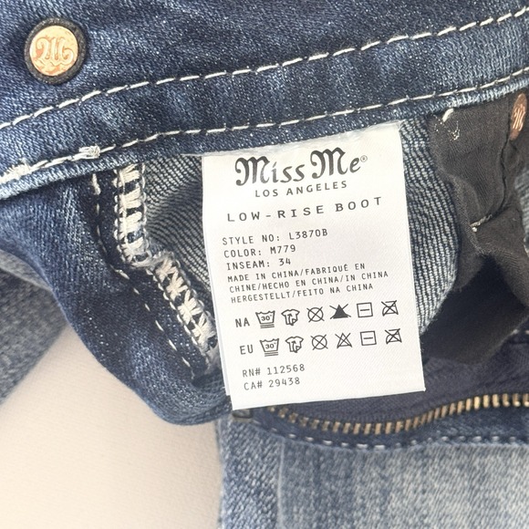 Miss Me Low Rise Bootcut Jeans Womens 32x33 Y2K Bling Studded Embroidered Baddie - Picture 7 of 12